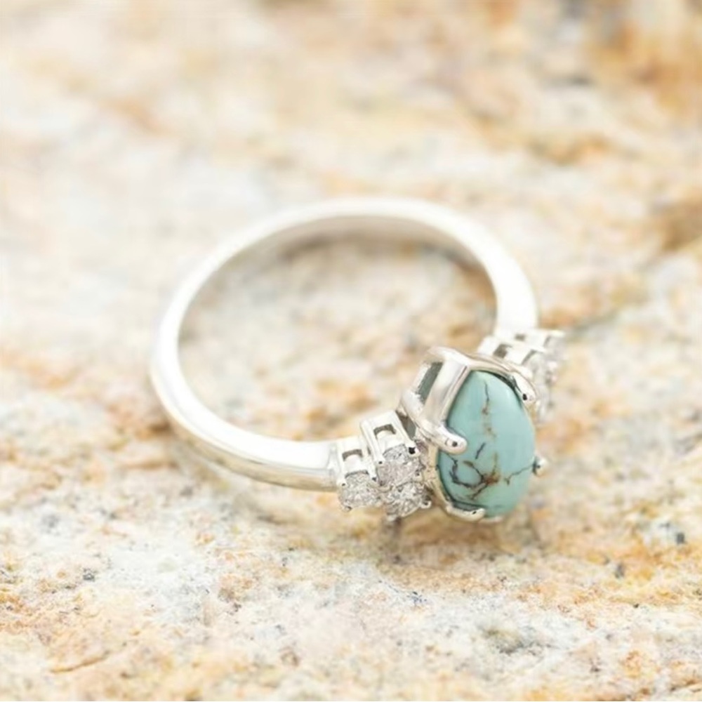 Turquoise Ring - Picture 5 of 8